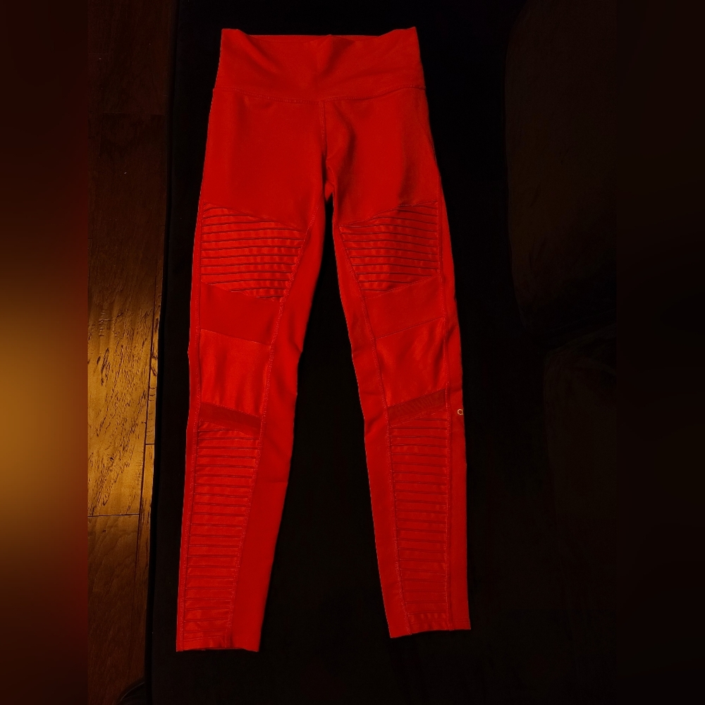 ALO Yoga Red High-Waist Leggings